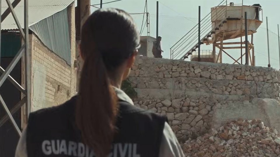 _0000_Cuando_Nadie_Nos_Ve_3_3