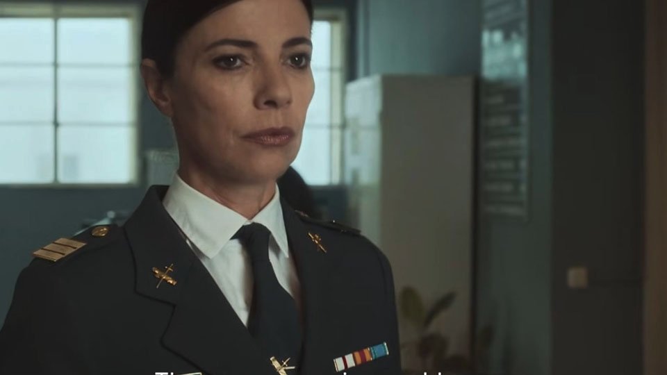 _0009_Cuando_Nadie_Nos_Ve_6_6